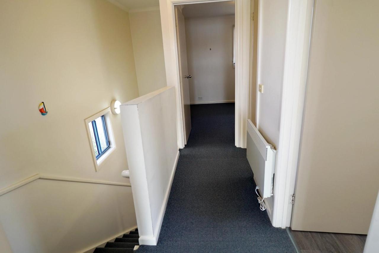 Captains Cove Resort - Waterfront Apartments Paynesville Eksteriør billede
