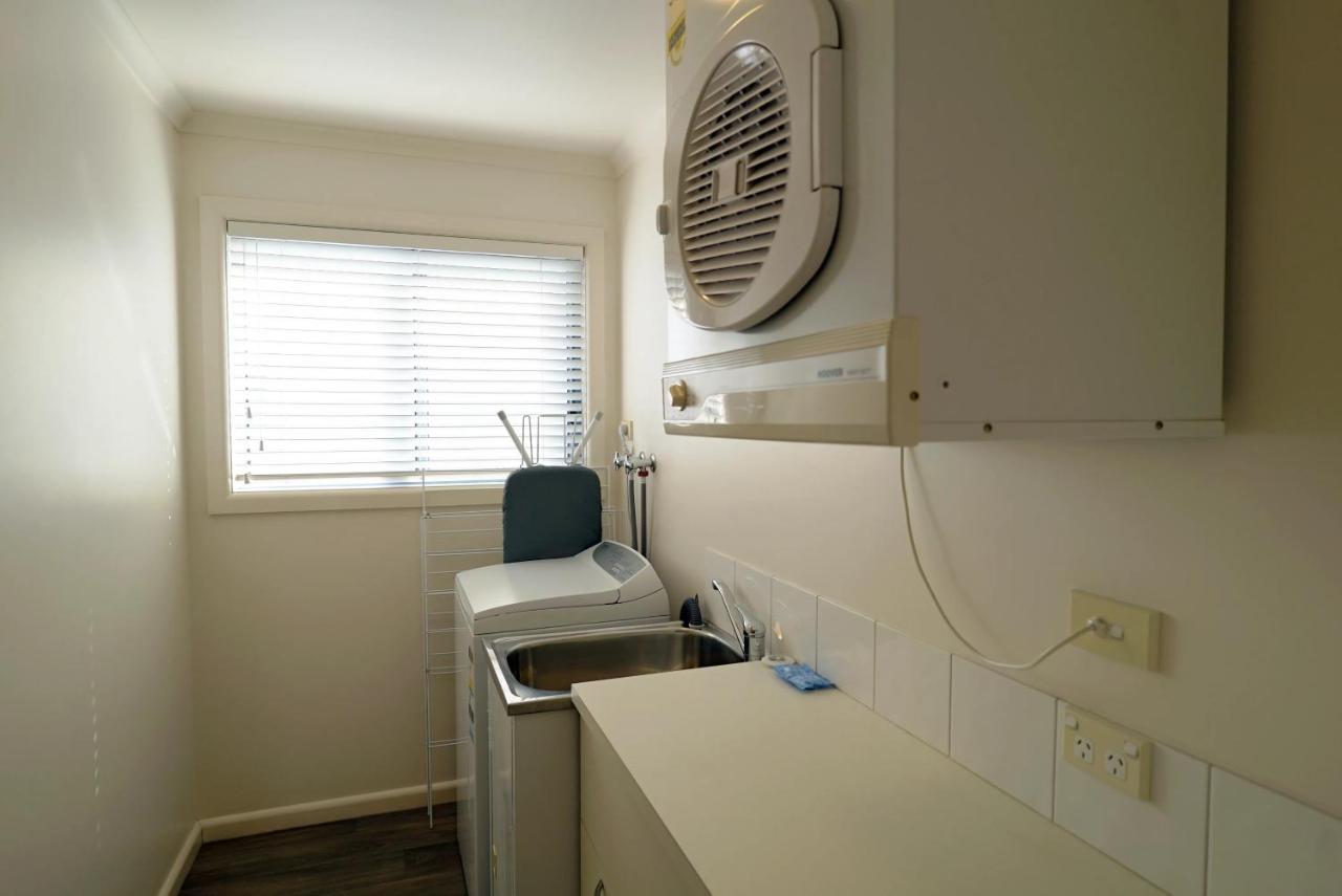 Captains Cove Resort - Waterfront Apartments Paynesville Eksteriør billede