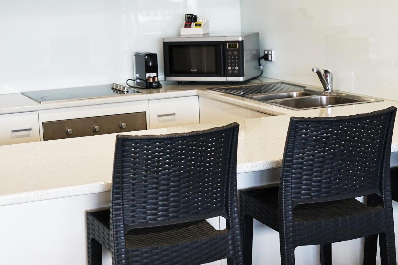 Captains Cove Resort - Waterfront Apartments Paynesville Eksteriør billede